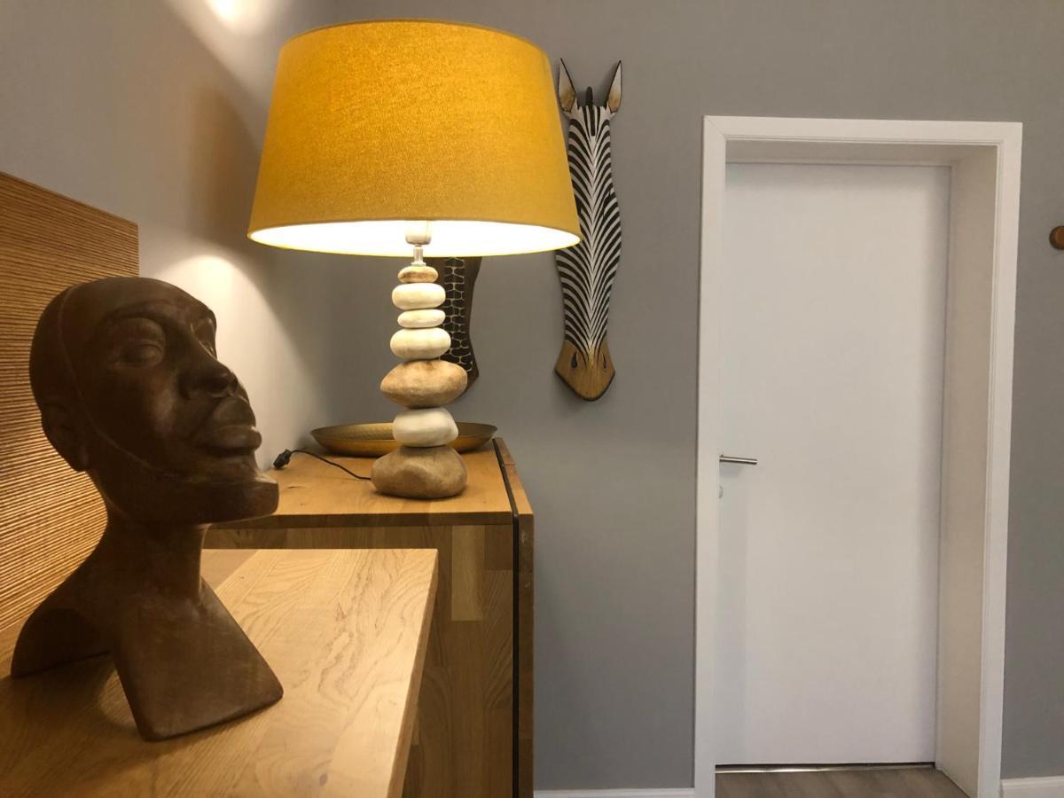 Apartamento Claire Et Liege, Toute Une Histoire... Exterior foto